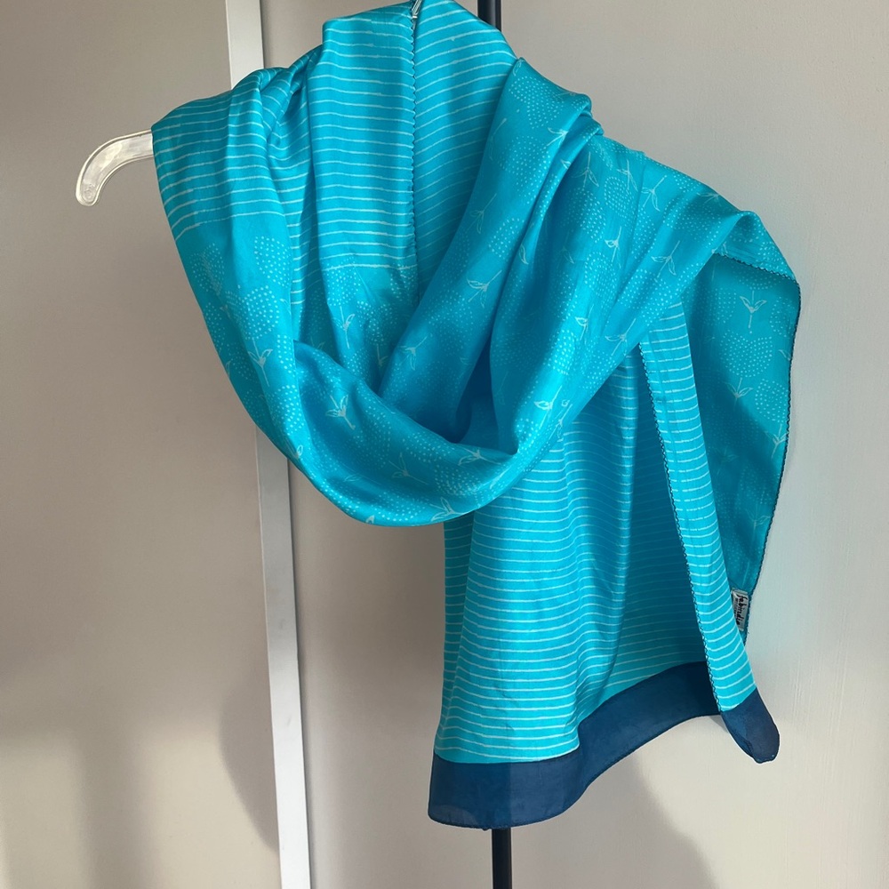 Fabindia Handwoven 100% Silk Wrap Dupatta Stole Shawl Scarf Turquoise Blue 70"